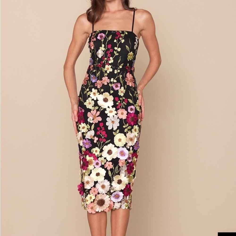 Lulu's Black Floral Midi Dress